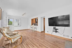17 Westland Rd, Verona, NJ 07044 - Photo 9