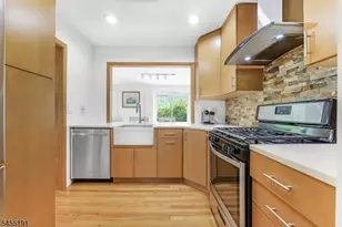 17 Westland Rd, Verona, NJ 07044 - Photo 7