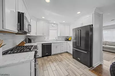 91 Lynwood Rd, Verona, NJ 07044 - Photo 7