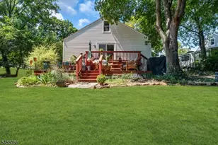 44 Allen St, Flemington, NJ 08822 - Photo 33