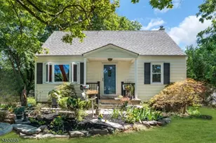 44 Allen St, Flemington, NJ 08822 - Photo 1