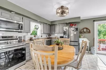 44 Allen St, Flemington, NJ 08822 - Photo 7