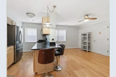 70 S Munn Ave #413, East Orange, NJ 07018 - Photo 3