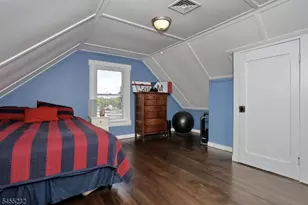142 Wyckoff, Waldwick, NJ 07463 - Photo 29