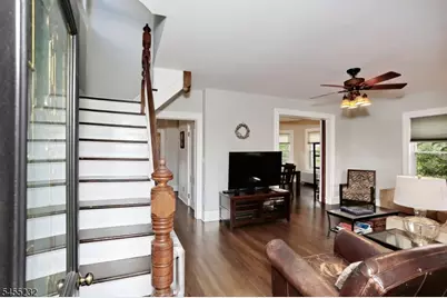 142 Wyckoff, Waldwick, NJ 07463 - Photo 7