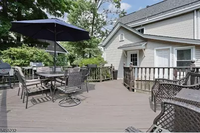 142 Wyckoff, Waldwick, NJ 07463 - Photo 35