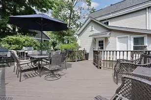 142 Wyckoff, Waldwick, NJ 07463 - Photo 35