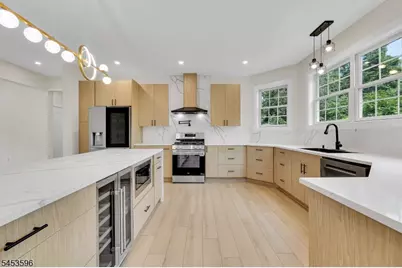 2 Minor Ct, Denville Twp., NJ 07834 - Photo 13