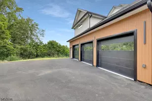 2 Minor Ct, Denville Twp., NJ 07834 - Photo 21