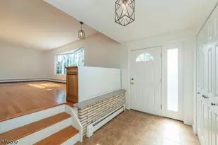 44 Daniels Dr, Clifton, NJ 07013 - Photo 17