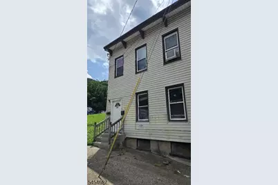 122 Spruce St, Paterson, NJ 07501 - Photo 1