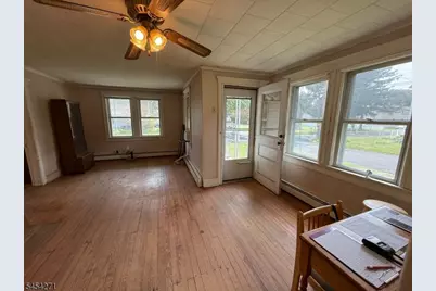 31 Ferro Monte Ave, Roxbury Township, NJ 07847 - Photo 9