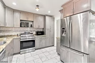 20 Waterloo Rd, Byram Township, NJ 07874 - Photo 7