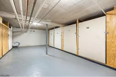 605 Grove St #1, Clifton, NJ 07013 - Photo 19