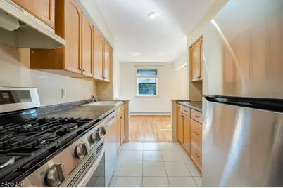 605 Grove St #1, Clifton, NJ 07013 - Photo 9