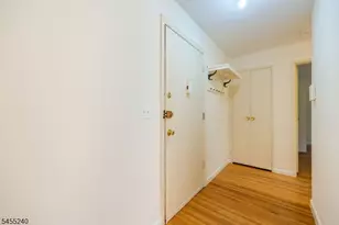 605 Grove St, Clifton, NJ 07013 - Photo 11