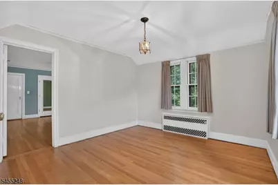 425 Ridgewood Ave, Glen Ridge, NJ 07028 - Photo 11