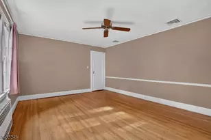 425 Ridgewood Ave, Glen Ridge, NJ 07028 - Photo 17