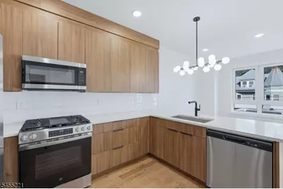 161 21st St, Irvington, NJ 07111 - Photo 19