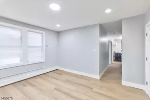 20 Edwin Pl, Newark, NJ 07112 - Photo 19
