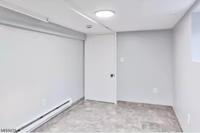 20 Edwin Pl, Newark, NJ 07112 - Photo 39