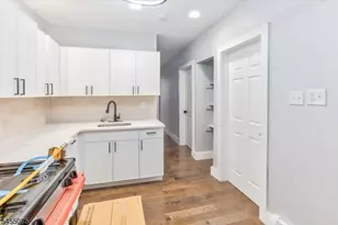 20 Edwin Pl, Newark, NJ 07112 - Photo 29