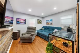 419 Edgewood Rd, Linden, NJ 07036 - Photo 7
