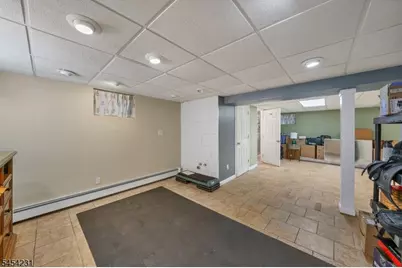 82 Kings Hwy, Washington Township, NJ 07853 - Photo 23