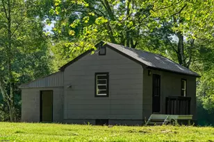 107 Oak Grove Rd, Raritan Township, NJ 08822 - Photo 19