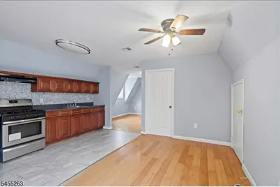 46 Halstead St #3, Newark, NJ 07106 - Photo 9
