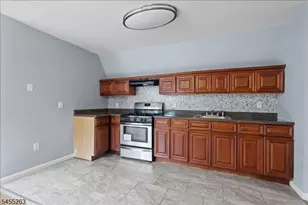46 Halstead St, Newark, NJ 07106 - Photo 7