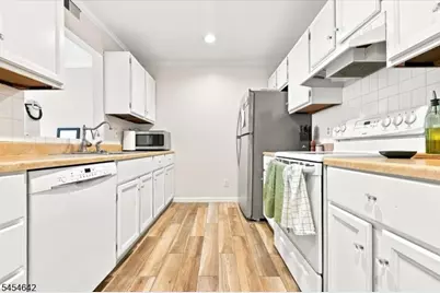 971 Bloomfield Ave #C-1, Glen Ridge, NJ 07028 - Photo 1