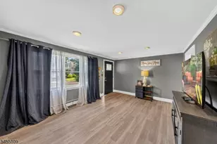 330 Hemlock Ave, Garwood, NJ 07027 - Photo 7