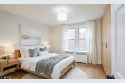 22 Edwin Pl, Newark, NJ 07112 - Photo 9