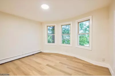22 Edwin Pl, Newark, NJ 07112 - Photo 37