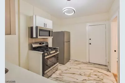 22 Edwin Pl, Newark, NJ 07112 - Photo 43