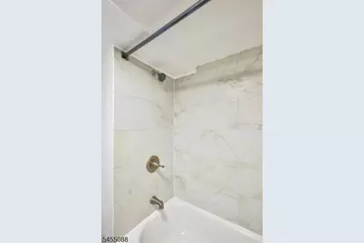 22 Edwin Pl, Newark, NJ 07112 - Photo 31