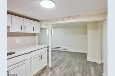 22 Edwin Pl, Newark, NJ 07112 - Photo 27