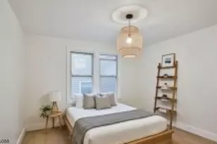 22 Edwin Pl, Newark, NJ 07112 - Photo 11