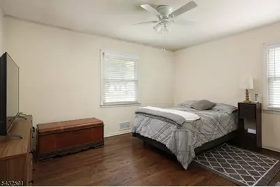 481 Albermarle St, Rahway, NJ 07065 - Photo 11