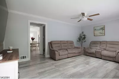 481 Albermarle St, Rahway, NJ 07065 - Photo 3