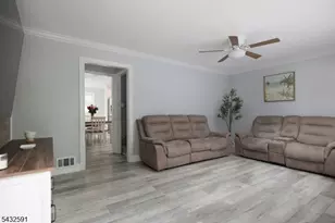 481 Albermarle St, Rahway, NJ 07065 - Photo 3