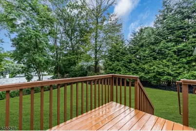 19 Sutton Rd, Hopatcong, NJ 07843 - Photo 25