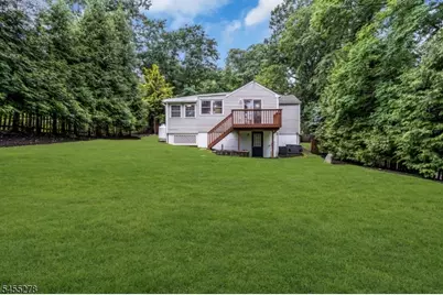 19 Sutton Rd, Hopatcong, NJ 07843 - Photo 27