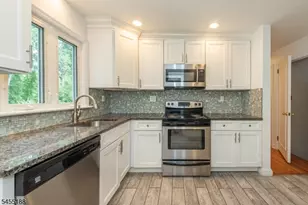 11 Jay Rd, Chatham Township, NJ 07928 - Photo 9