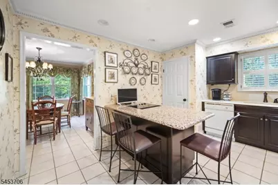21 Berkeley Square Condo #21, Berkeley Heights Township, NJ 07922 - Photo 9