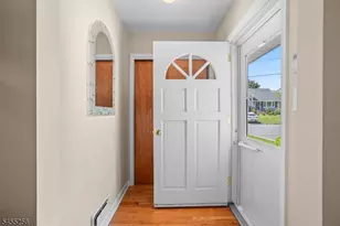 13 Briarwood Dr, Franklin Township, NJ 08873 - Photo 3