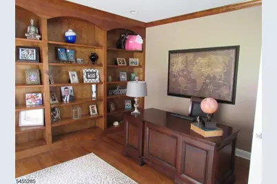 5 Pilgrim Ct, Cedar Grove, NJ 07009 - Photo 7