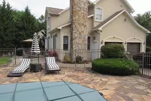 5 Pilgrim Ct, Cedar Grove, NJ 07009 - Photo 5