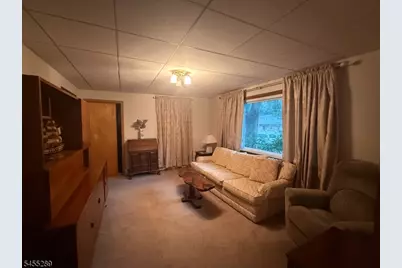 3 Illinois Trl, Hopatcong, NJ 07843 - Photo 7